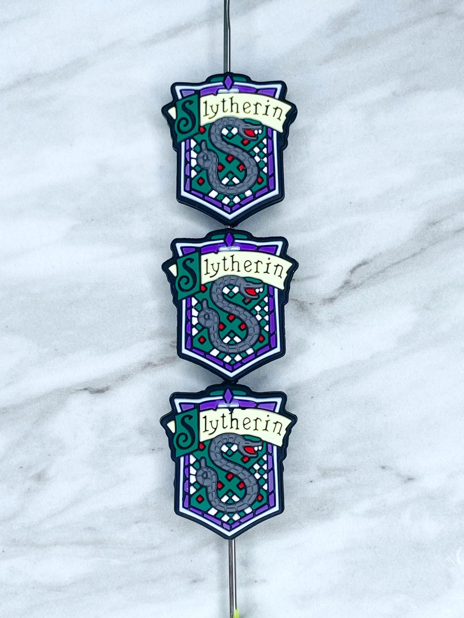 SLYTHERIN SILICONE FOCAL D227 (1ct)