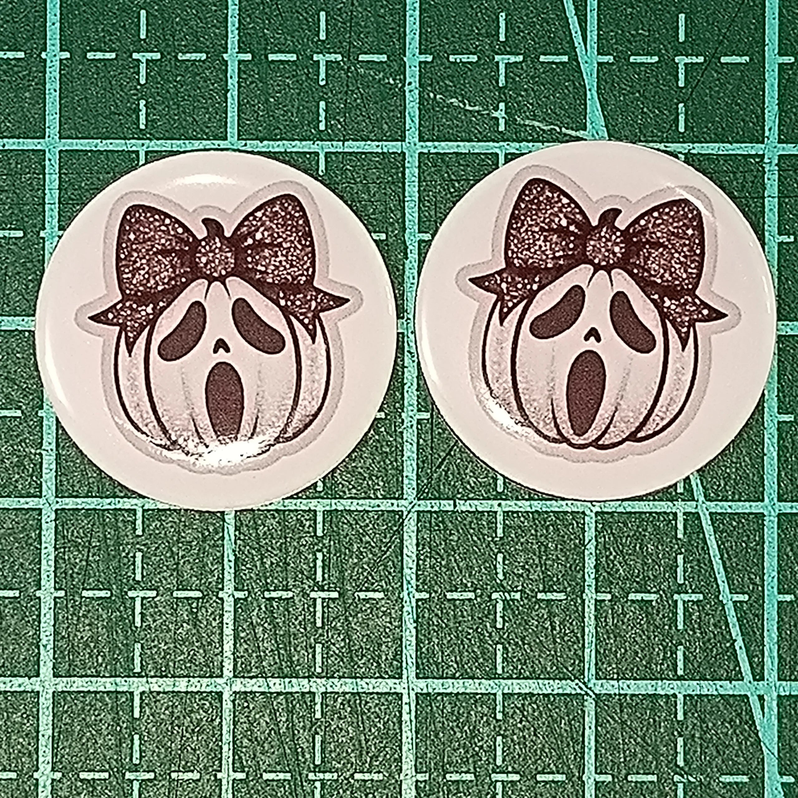 Cute Halloween Scream Cabs