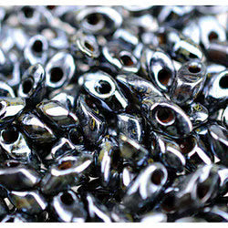 Magatama Picasso Smoky Black Luster